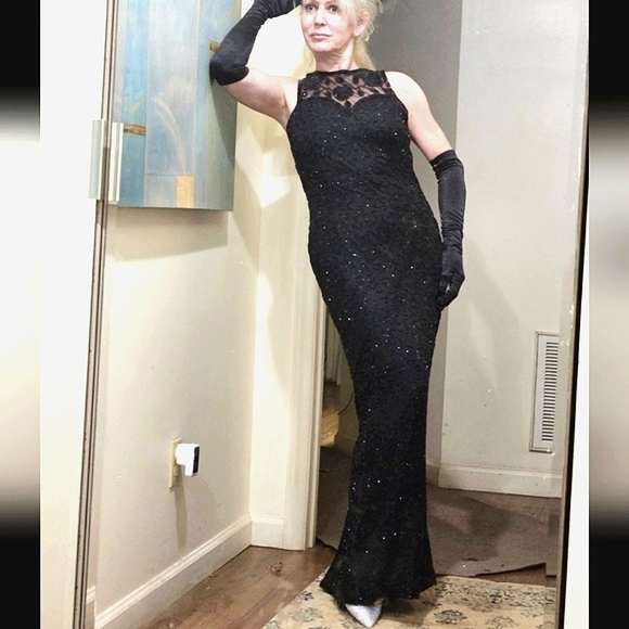 Brilliante by J.A. Silk Dresses & Skirts - Brilliante Silk Beaded Long black Gown